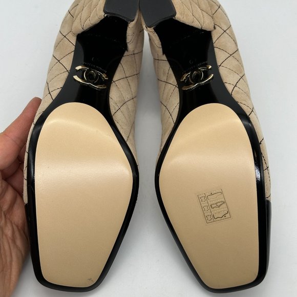 CHANEL 22B Quilted Suede Patent Cap Toe Pumps Heels Shoes - Picture 12 of 14